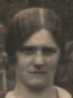 Weronika „Walentyna” Pietras z domu Kalinowska (ok. 1931)