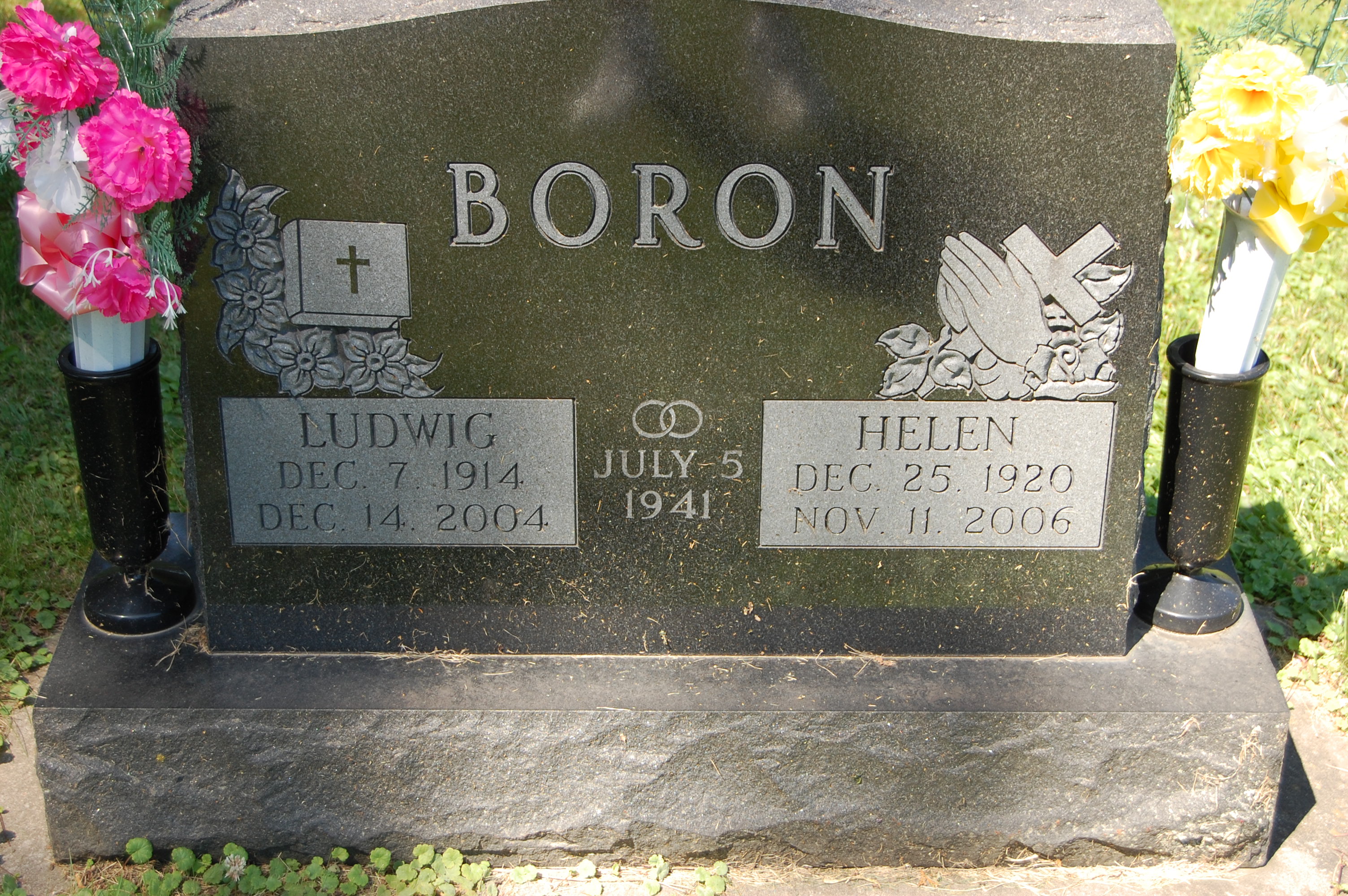 Ludwig&Helen Boron’s Grave (24.07.2014)