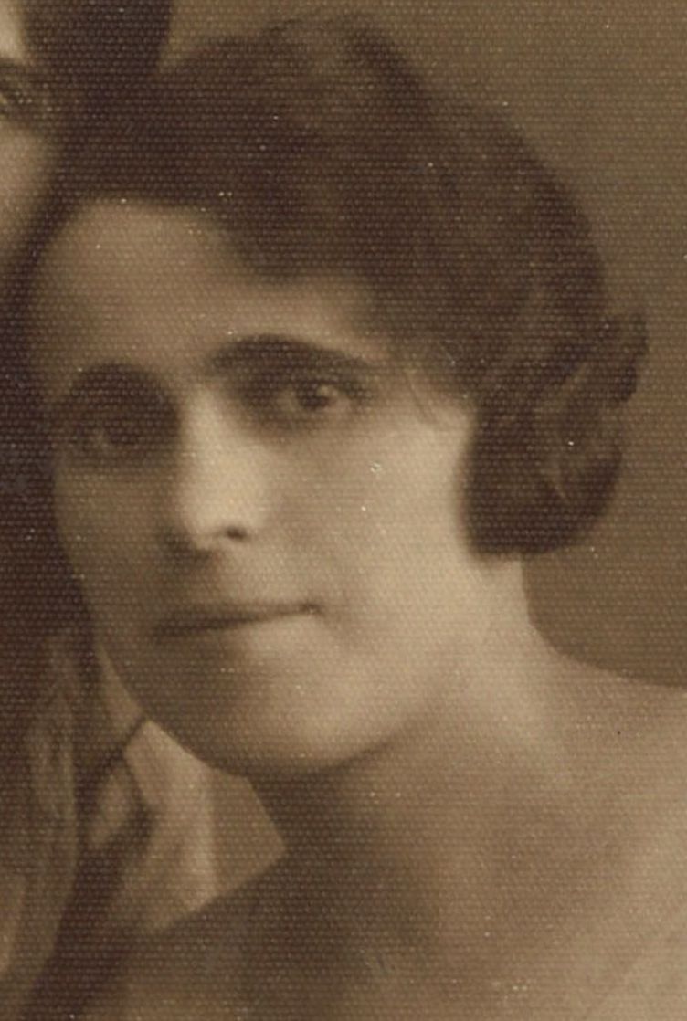 Maria Krajewska z domu Rodak (oszac. 1928)